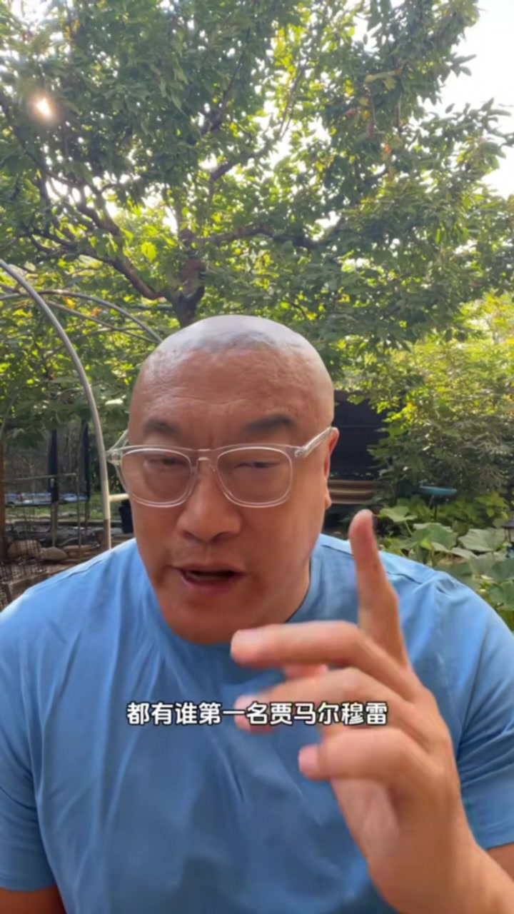 塔图姆时隔四个月重返球场后抱怨：动作生疏地像个混蛋